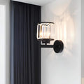CristaLux-Kristall-Wandlampe-mit-moderner-Beleuchtung-gold-xlumina3