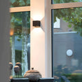 cubelamp-led-wandleuchte-bewegungsmelder-schwarz-weiss-10x10cm-12x12cm-xlumina
