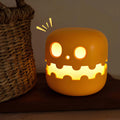 ghost-magician-nachtlicht-niedliches-design-led-wiederaufladbar-kinderzimmer-xlumina3