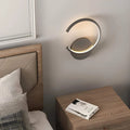 moderne-led-wandleuchte-elegantes-design-energiesparend-einfach-installation-xLumina