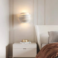 luminique-skandinavische-wandlampe-doppelte-lichtpunkte-eisen-modern-minimalistisch-xlumina