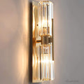 xlumina-kristall-wandleuchte-2-beleuchtungselemente-luxus-eleganz-silber