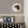 moonbeam-led-maan-wandlampe-mond-oberflache-wohnzimmer-licht-ambiente-xlumina2
