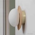 natura-weissholz-minimalistische-wandlampe-elegantes-design-led-beleuchtung-wohnzimmer-schlafzimmer-xlumina5