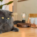 Schwebende Glühbirne - Tischlampe Mit Holzsockel