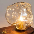 verregivre-raffinierte-tischlampe-gefrostetes-glas-elegantes-design-modern-xlumina8