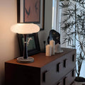 xlumina-mushroomglow-tischlampe-weiches-warmes-licht-natur-inspiriertes-design-burolampe4