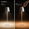 SIGOR Nuindie 2.0 - Dimmbare LED Akku-Tischlampe Indoor & Outdoor, IP54 spritzwassergeschützt, Höhe 38 cm, aufladbar mit USB-C, 12 h Leuchtdauer, delfinblau