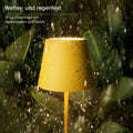 SIGOR Nuindie 2.0 - Dimmbare LED Akku-Tischlampe Indoor & Outdoor, IP54 spritzwassergeschützt, Höhe 38 cm, aufladbar mit USB-C, 12 h Leuchtdauer, sonnengelb
