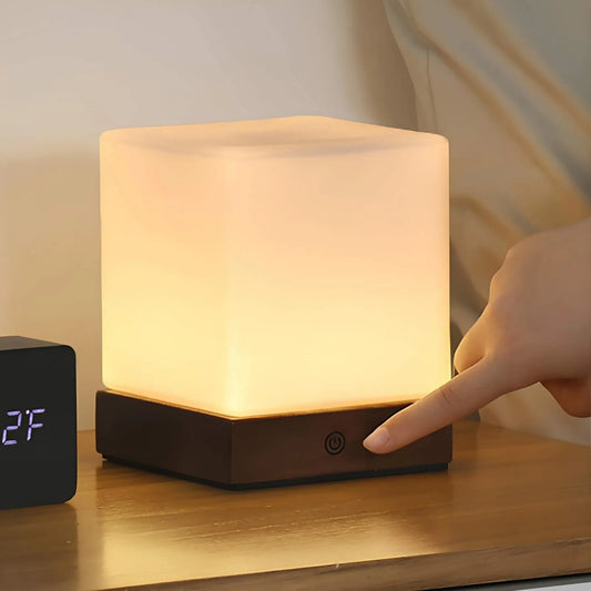 gloedcube-kabellose-led-tischlampe-modern-nordisch-batteriebetrieben-warmweiss-xlumina